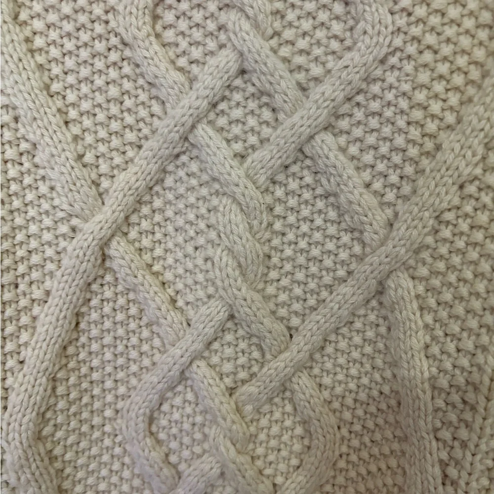 GUC Vintage Charter Club 100% Cashmere Beige Chunky Cable Knit Sweater Size M - Picture 2 of 4